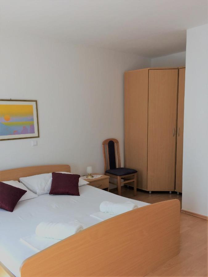 חוואר Apartman Pod Forticu מראה חיצוני תמונה