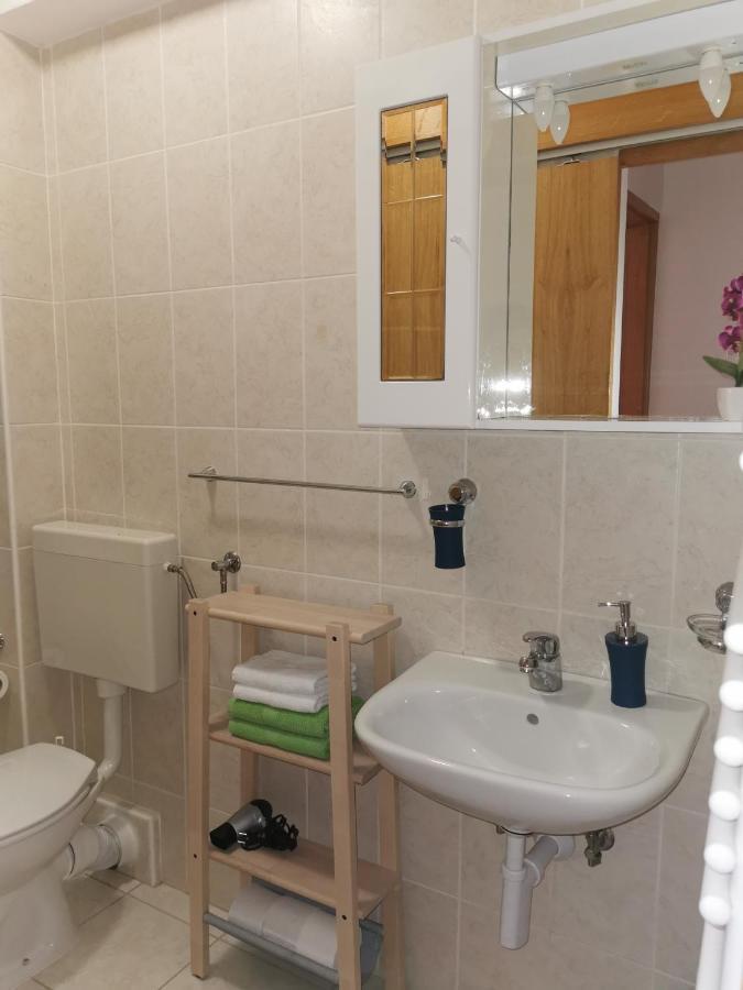 חוואר Apartman Pod Forticu מראה חיצוני תמונה